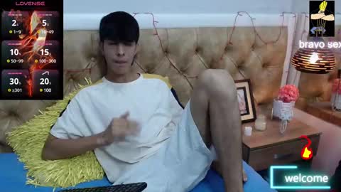 Snapshot of brent18_ chatting on March 3, 2025, 2:47 am Esteban online show from March 3, 2025, 2:47 am