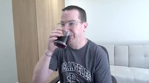 Brett online show from September 21, 2025, 11:23 am