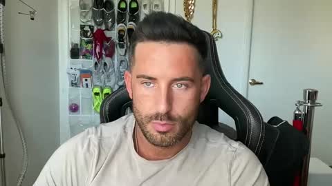 Brett Mycles online show from June 1, 2026, 1:35 pm