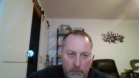Snapshot of brettsky chatting on January 12, 2025, 9:51 pm hey online show from January 12, 2025, 9:51 pm