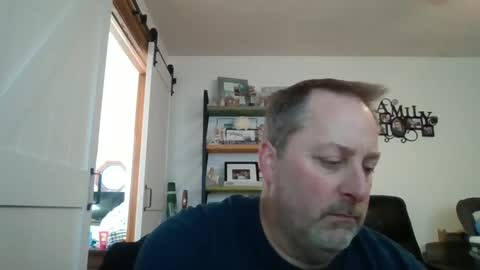 Snapshot of brettsky chatting on February 1, 2025, 7:23 pm hey online show from February 1, 2025, 7:23 pm