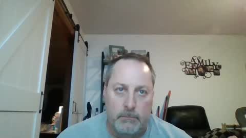 Snapshot of brettsky chatting on March 8, 2025, 1:28 am hey online show from March 8, 2025, 1:28 am