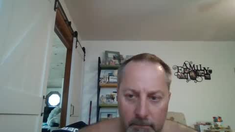 Snapshot of brettsky chatting on September 23, 2025, 3:59 pm hey online show from September 23, 2025, 3:59 pm