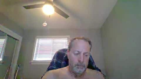 hey online show from June 3, 2026, 7:41 pm
