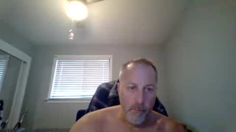 hey online show from August 3, 2026, 6:44 pm