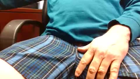 WorkinandPlayin online show from November 1, 2025, 9:50 pm