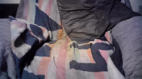 raining down on me online show from February 9, 2026, 3:54 am