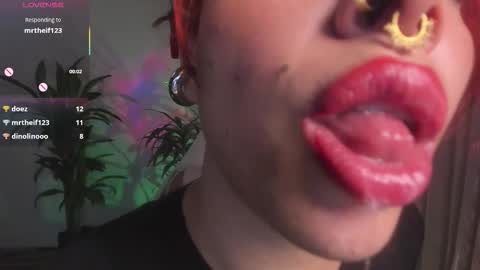 Snapshot of bri_von_dhara_ chatting on October 16, 2025, 1:45 pm Bri online show from October 16, 2025, 1:45 pm