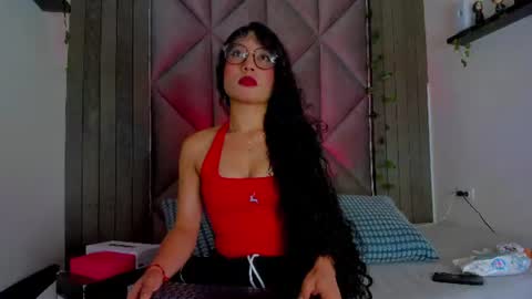 Snapshot of briaconner_ chatting on July 7, 2026, 2:58 am B R I A online show from July 7, 2026, 2:58 am