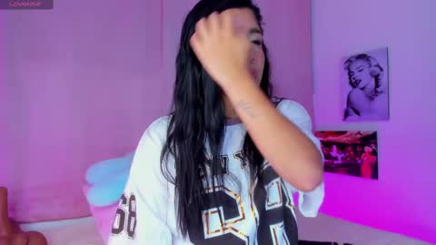 briana11_ online show from September 22, 2025, 6:37 am