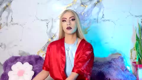 Snapshot of briana_white chatting on March 18, 2026, 2:04 am briana_white online show from March 18, 2026, 2:04 am