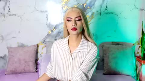 Snapshot of briana_white chatting on July 6, 2026, 4:09 pm briana_white online show from July 6, 2026, 4:09 pm