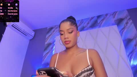 Snapshot of brianarichardson_ chatting on January 25, 2025, 4:24 pm Briana online show from January 25, 2025, 4:24 pm