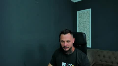 Snapshot of brianhunts chatting on June 8, 2026, 3:29 am Brian online show from June 8, 2026, 3:29 am
