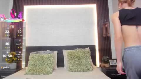 Snapshot of brianna_bondd chatting on October 6, 2025, 1:08 pm Briana online show from October 6, 2025, 1:08 pm