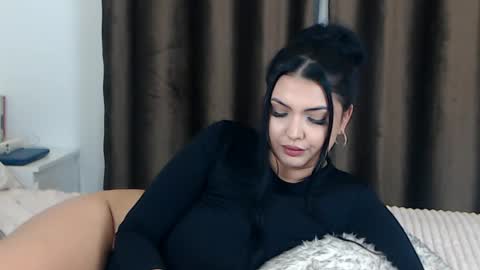 Snapshot of briannabk chatting on January 7, 2025, 9:35 pm briannabk online show from January 7, 2025, 9:35 pm