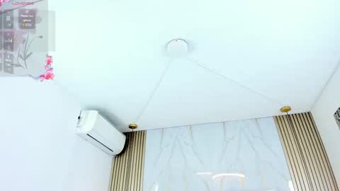 Snapshot of briannaduque chatting on September 11, 2025, 1:44 pm Brianna online show from September 11, 2025, 1:44 pm