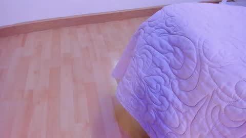 Brianna  online show from October 9, 2025, 12:03 pm