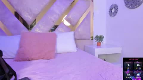 Brianna  online show from October 13, 2025, 11:54 am