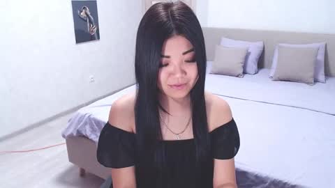 Snapshot of briannamenson chatting on December 11, 2024, 5:48 pm briannamenson online show from December 11, 2024, 5:48 pm