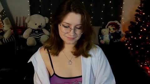 briarwynn online show from December 18, 2025, 10:27 pm