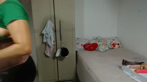 Snapshot of brida_angela29 chatting on May 21, 2026, 12:39 am brida_angela29 online show from May 21, 2026, 12:39 am
