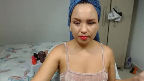 Snapshot of brida_angela29 chatting on May 26, 2026, 12:56 pm brida_angela29 online show from May 26, 2026, 12:56 pm