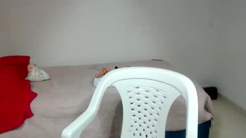 Snapshot of brida_angela29 chatting on June 9, 2026, 11:33 am brida_angela29 online show from June 9, 2026, 11:33 am