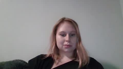 Snapshot of bridget_kiss chatting on February 19, 2026, 4:36 pm bridget_kiss online show from February 19, 2026, 4:36 pm