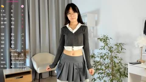 Snapshot of bridgetbottrell chatting on October 28, 2025, 1:53 am Hanna online show from October 28, 2025, 1:53 am