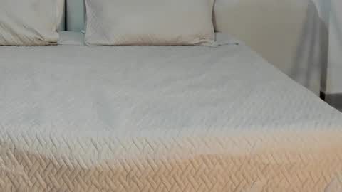    online show from January 18, 2025, 11:11 am