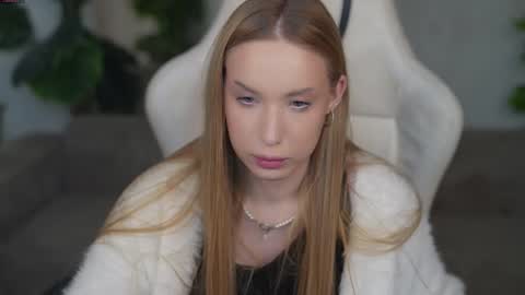 Diamonds Girls online show from September 28, 2025, 5:57 am