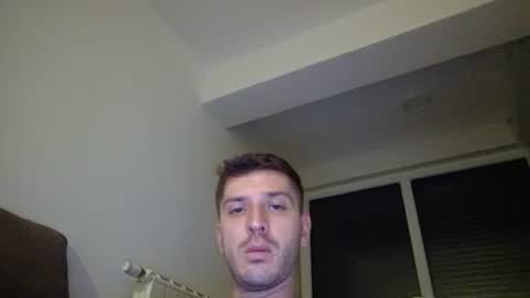 brii0000 online show from December 8, 2024, 4:28 pm