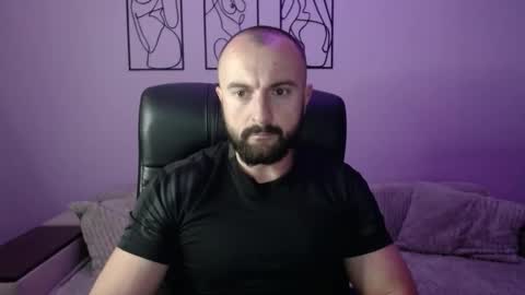 brindlefly69 online show from September 26, 2025, 10:41 am