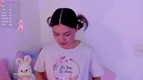 Snapshot of brisa_blue chatting on April 30, 2026, 8:37 pm Brisa online show from April 30, 2026, 8:37 pm