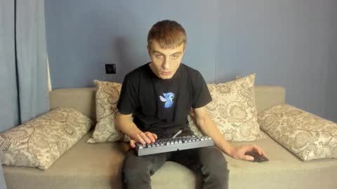 bristlebback online show from October 15, 2025, 4:40 pm