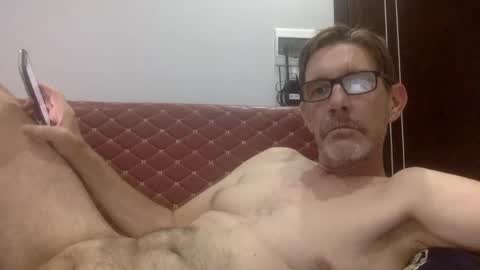 Snapshot of brital100 chatting on October 21, 2025, 3:24 pm brital100 online show from October 21, 2025, 3:24 pm