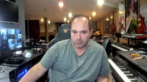 Snapshot of britarella9 chatting on November 18, 2025, 9:14 am britarella9 online show from November 18, 2025, 9:14 am