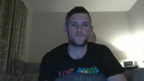 Snapshot of britbigdick1992 chatting on April 10, 2026, 10:25 pm britbigdick1992 online show from April 10, 2026, 10:25 pm