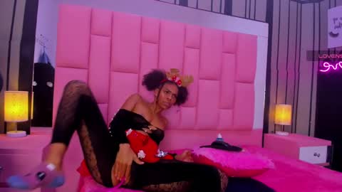 brithanyslim online show from December 19, 2024, 8:34 pm