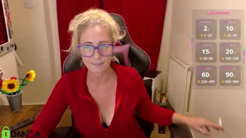 Lady Annabelle Montgomery online show from September 11, 2025, 9:15 pm