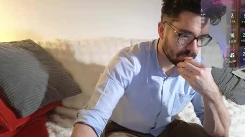 Snapshot of britishpoet chatting on February 15, 2026, 5:42 pm Callum online show from February 15, 2026, 5:42 pm