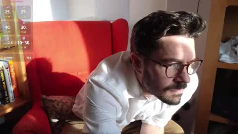 Snapshot of britishpoet69 chatting on October 29, 2025, 1:24 pm British Poet online show from October 29, 2025, 1:24 pm