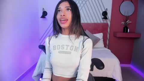 britney_collins_ online show from May 31, 2026, 1:07 pm