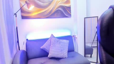 Britney online show from February 17, 2026, 12:12 pm