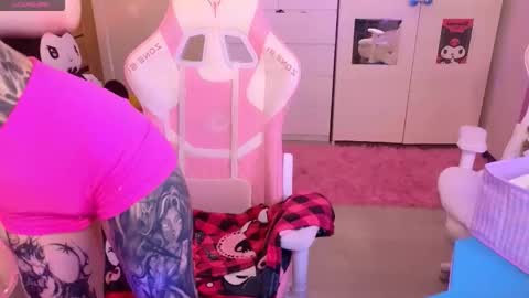 Britney online show from October 28, 2025, 3:47 pm