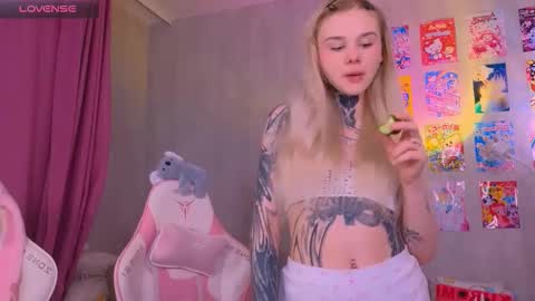 Britney online show from February 26, 2026, 7:24 pm