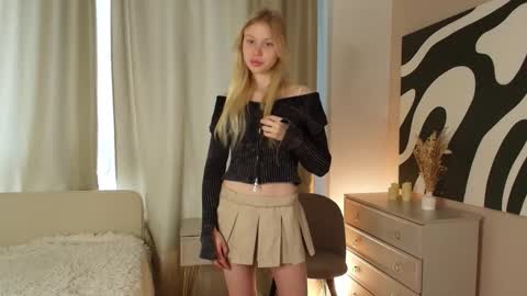 Snapshot of britneybrashaw chatting on October 18, 2025, 7:42 am Eva online show from October 18, 2025, 7:42 am