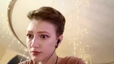 Snapshot of brittaneyglicher chatting on September 8, 2025, 9:14 pm Ella online show from September 8, 2025, 9:14 pm
