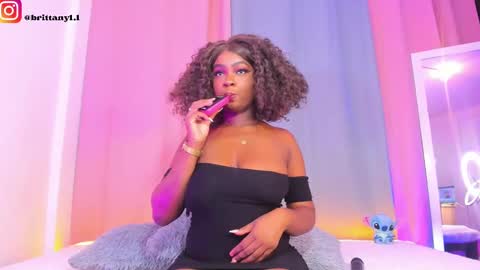 brittany 25 years old  happy as a worm  online show from September 14, 2025, 10:36 am